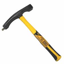 Hammer Scutch 800gr Fibreglass Handle MTS